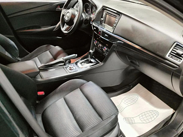 Mazda , 2013г., передний привод, автомат