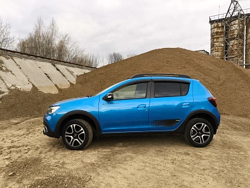 Renault Sandero, 2021г, передний привод, вариатор