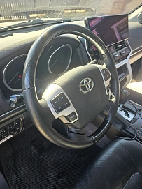 Toyota Land Cruiser, 2012г, полный привод, автомат