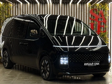 Hyundai Staria, 2022г, полный привод, автомат
