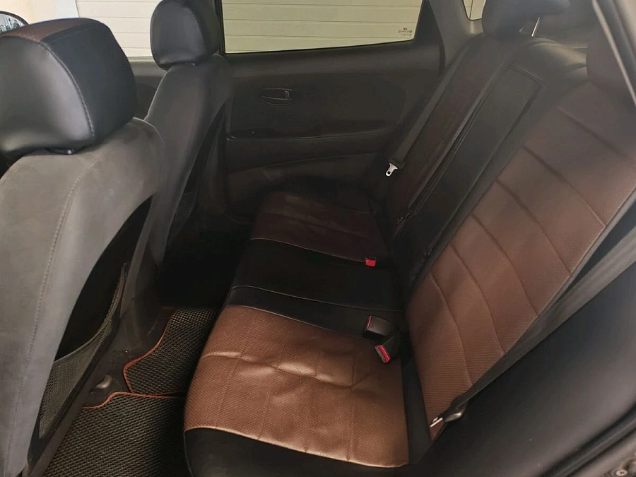 Hyundai Elantra, 2008г., передний привод, механика