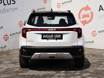 Kia Seltos, 2024г, передний привод, вариатор
