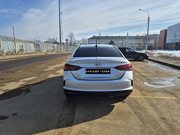 Solaris HS, 2024г, передний привод, механика