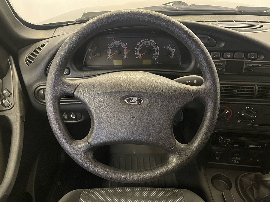 Lada (ВАЗ) , 2023г., передний привод, механика