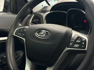 Lada (ВАЗ) Vesta, 2018г, передний привод, механика