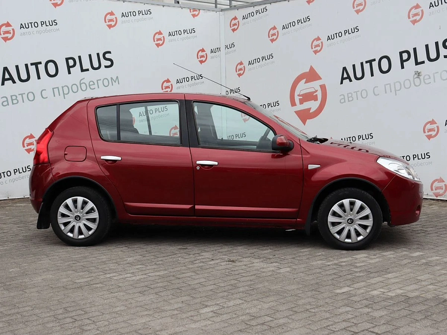 Renault Sandero, 2011г., передний привод, механика