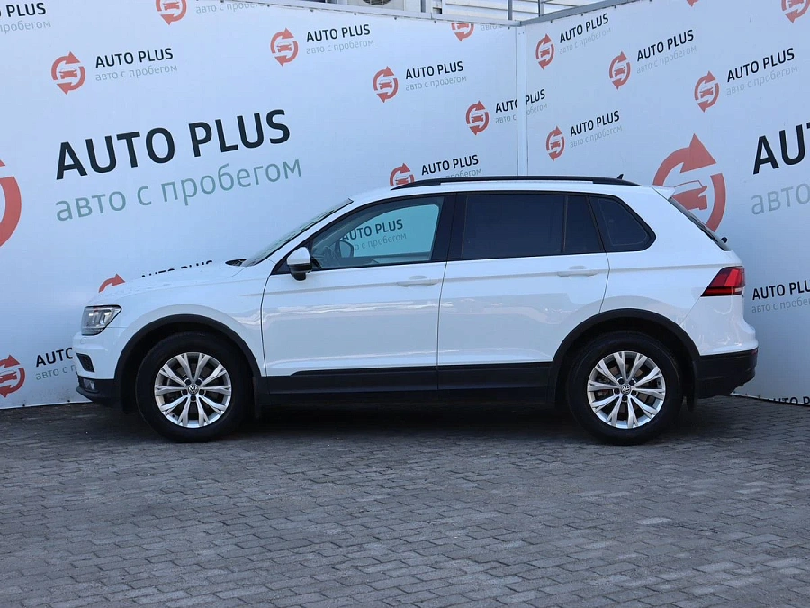 Volkswagen Tiguan, 2019г., передний привод, механика