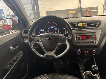Kia Rio, 2015г, передний привод, механика