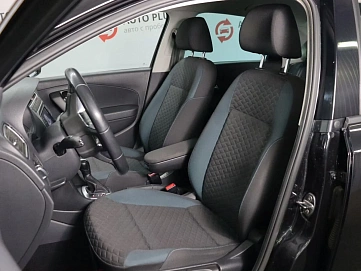 Volkswagen Polo, 2019г, передний привод, автомат