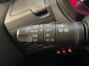 Nissan X-Trail, 2012г, передний привод, автомат