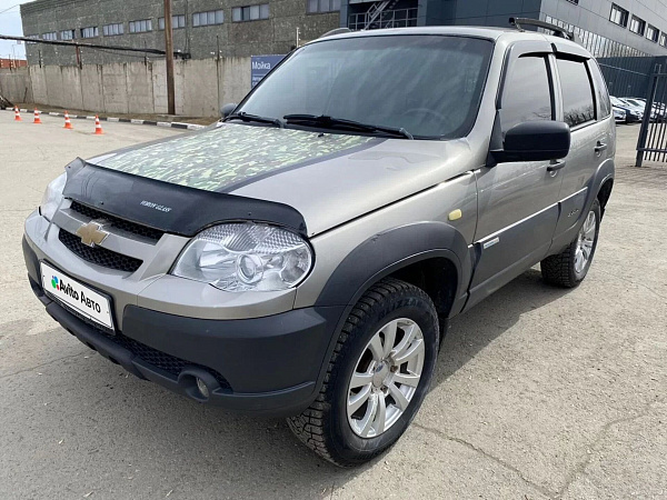 Chevrolet Niva, 2012г., передний привод, механика
