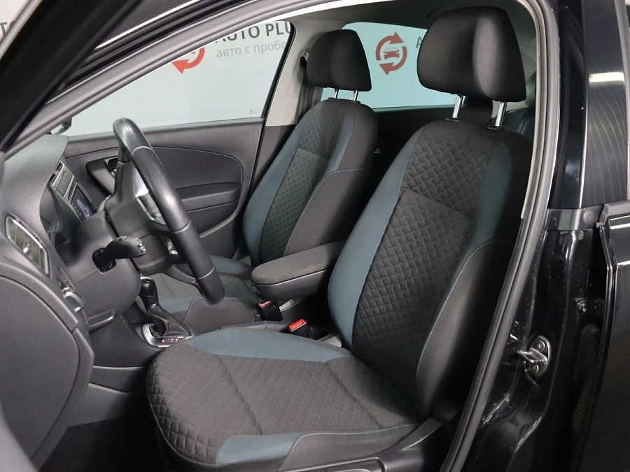 Volkswagen Polo, 2019г., передний привод, автомат