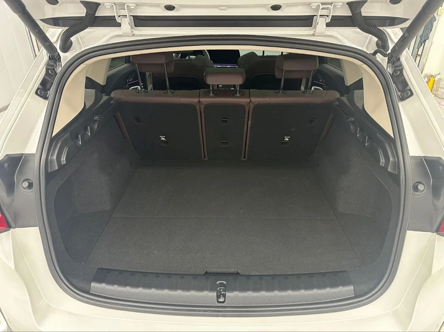 BMW X1, 2023г., передний привод, робот