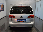 Volkswagen Touran, 2011г., передний привод, робот