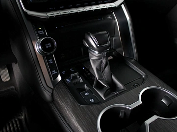 Toyota Land Cruiser, 2021г., полный привод, автомат