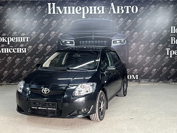 Toyota Auris, 2008г, передний привод, робот