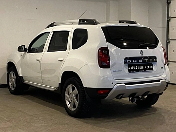 Renault Duster, 2018г, передний привод, автомат