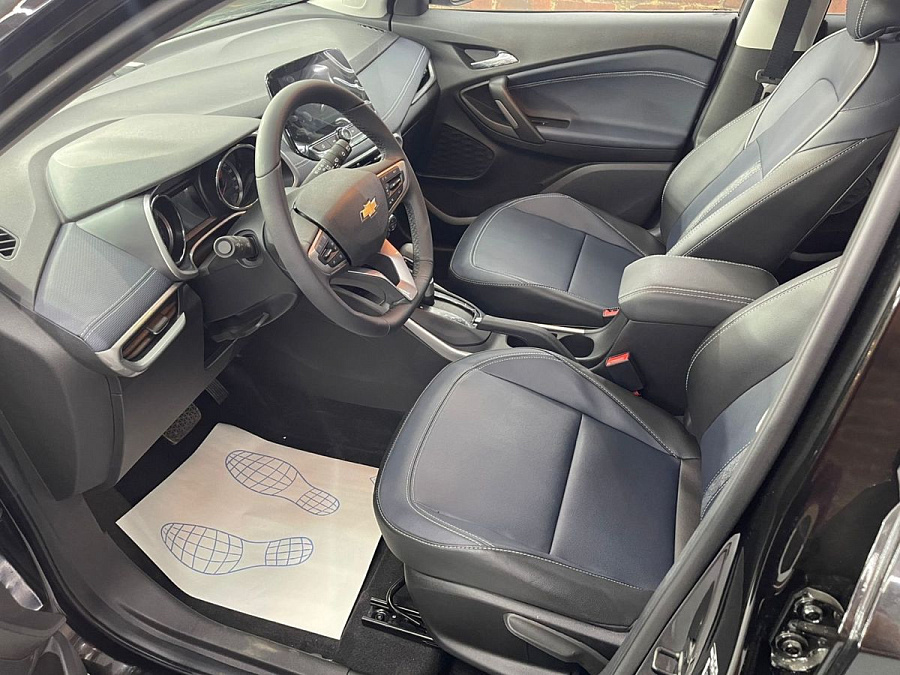Chevrolet Tracker, 2023г., передний привод, автомат