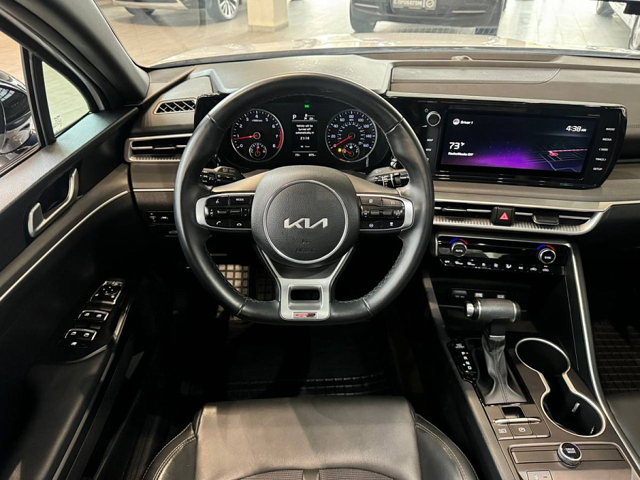 Kia K5, 2021г., передний привод, автомат