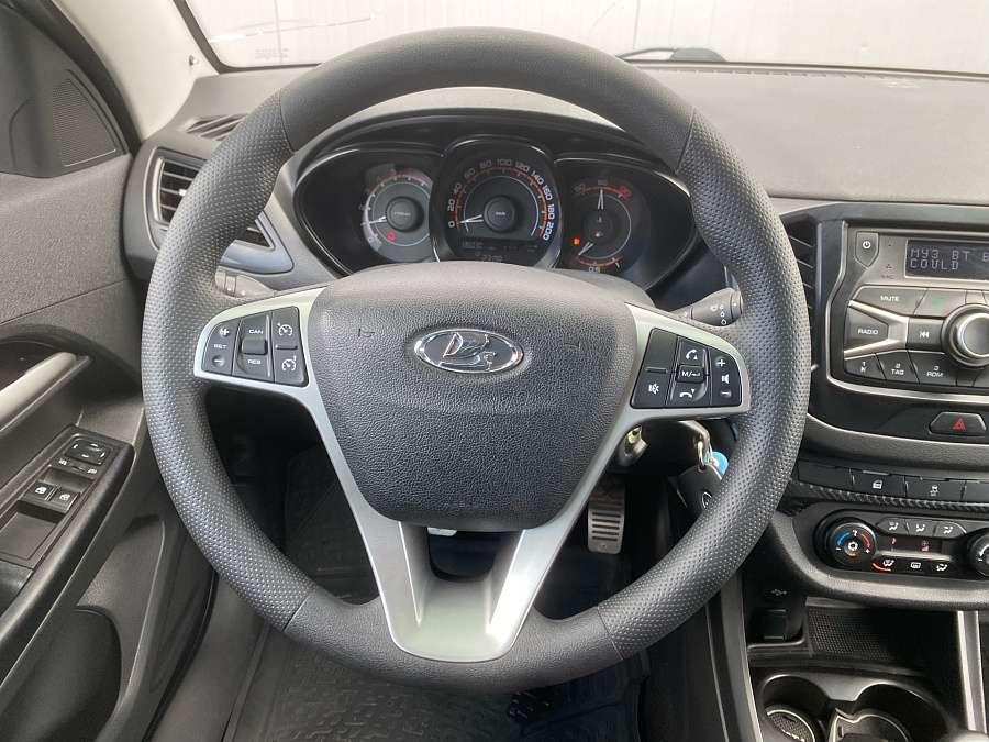 Lada (ВАЗ) Vesta, 2018г., передний привод, механика