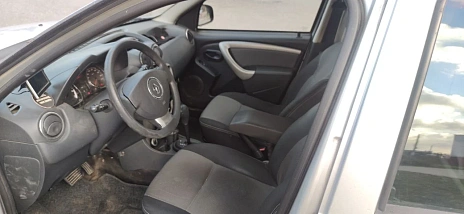 Renault Duster, 2015г, полный привод, автомат