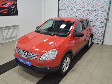 Nissan Qashqai, 2008г, передний привод, механика