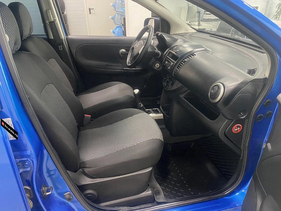 Nissan Note, 2010г., передний привод, механика