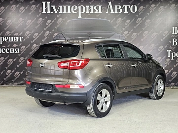 Kia Sportage, 2010г, передний привод, автомат