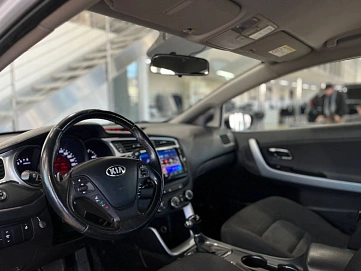 Kia Ceed, 2015г, передний привод, автомат