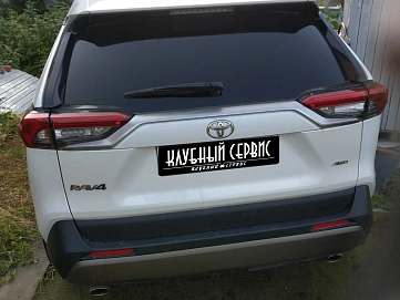 Toyota RAV4, 2020г, полный привод, автомат