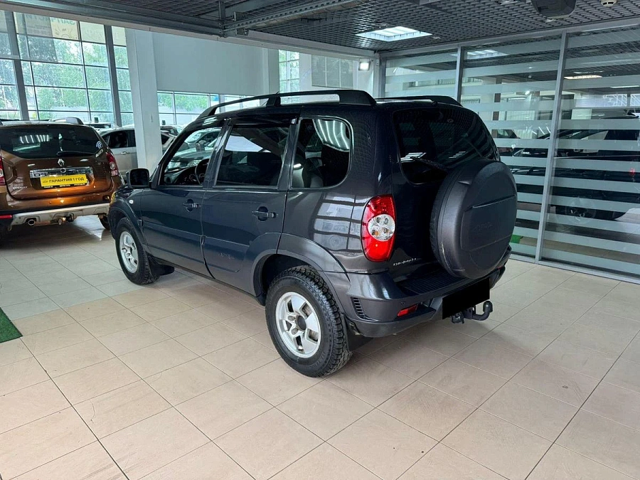 Chevrolet Niva, 2018г., полный привод, механика