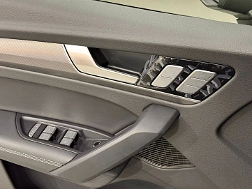 Audi , 2025г., полный привод, робот