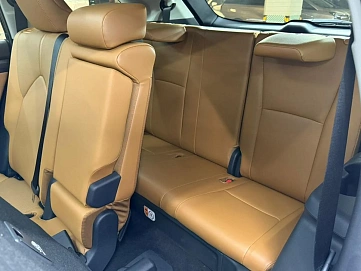 Toyota Highlander, 2025г, полный привод, автомат