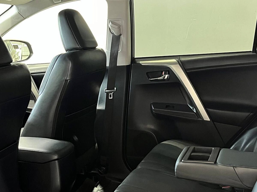 Toyota RAV4, 2013г., полный привод, автомат