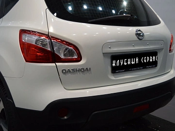 Nissan Qashqai, 2011г, передний привод, механика