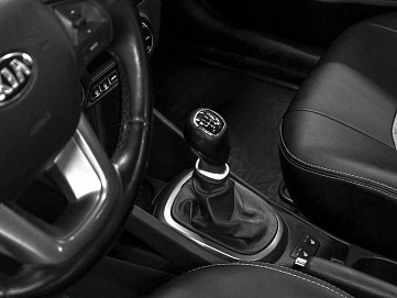 Kia Rio, 2014г, передний привод, механика