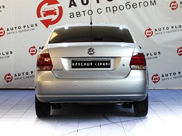 Volkswagen Polo, 2011г, передний привод, автомат
