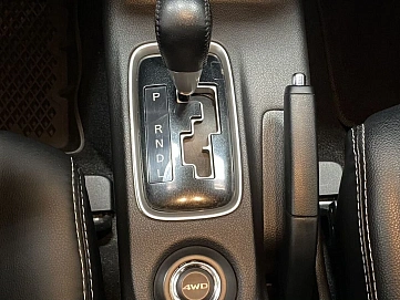 Mitsubishi Outlander, 2013г, передний привод, вариатор