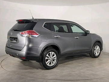 Nissan X-Trail, 2016г, передний привод, вариатор