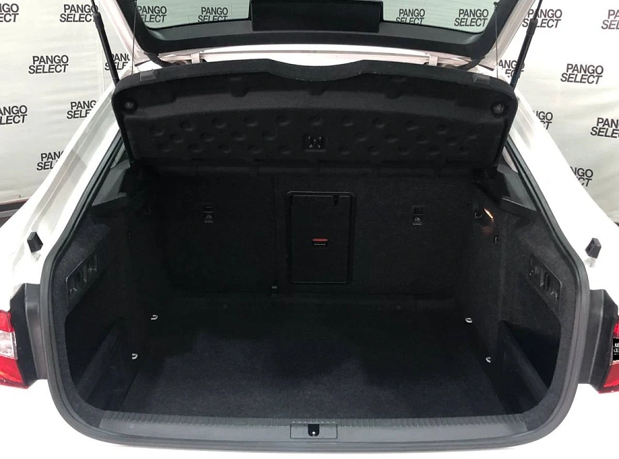 Skoda Superb, 2017г., передний привод, автомат