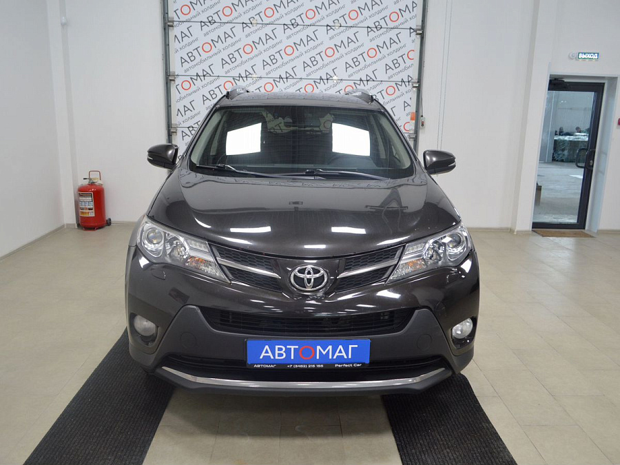 Toyota RAV4, 2014г., полный привод, вариатор