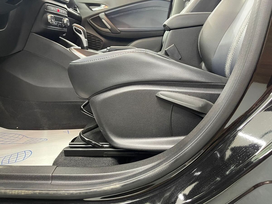 Chevrolet Tracker, 2023г., передний привод, автомат
