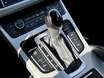 Geely Atlas, 2019г, передний привод, автомат