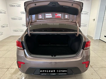 Kia Rio, 2018г, передний привод, автомат