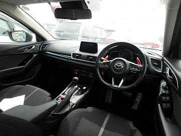 Mazda Axela, 2019г, передний привод, автомат