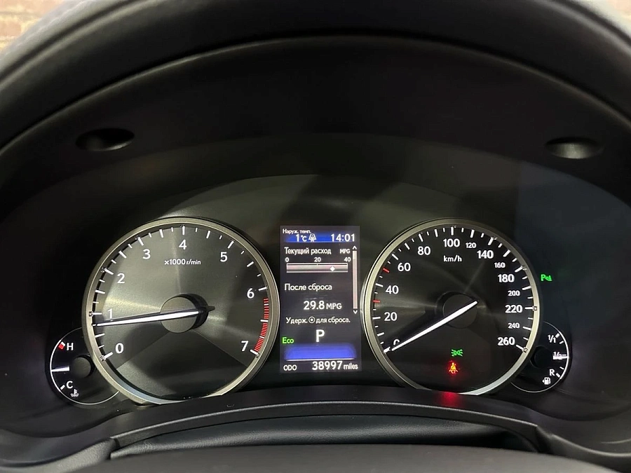 Lexus NX, 2018г., полный привод, вариатор