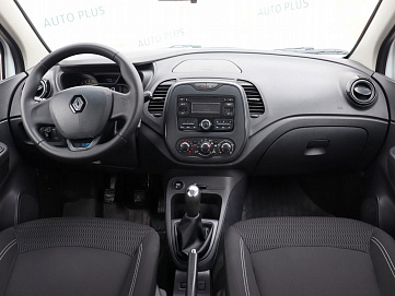 Renault Kaptur, 2016г, передний привод, механика