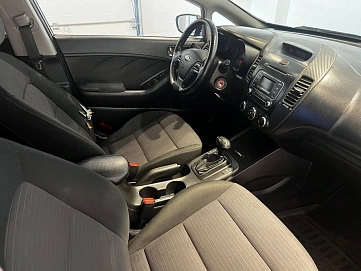 Kia Cerato, 2013г, передний привод, автомат