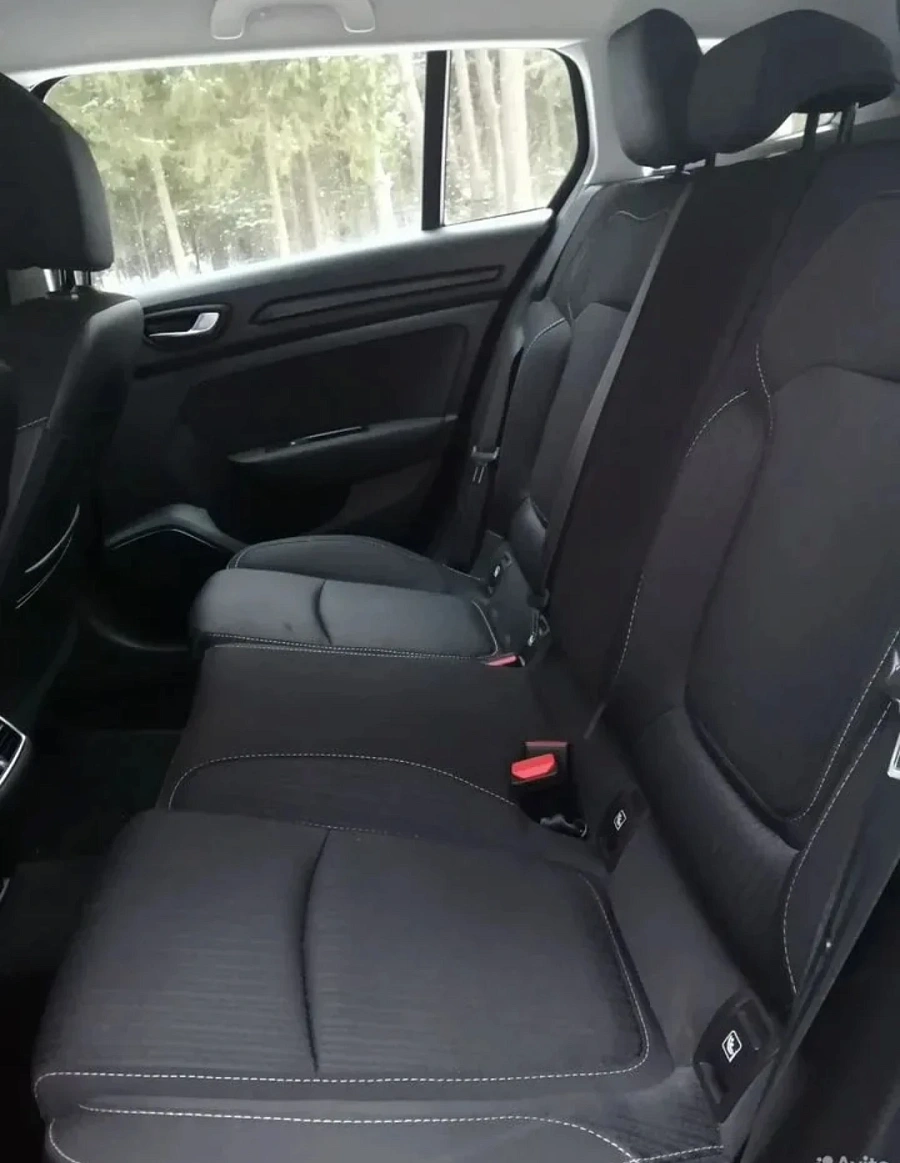 Renault Megane, 2020г., передний привод, механика