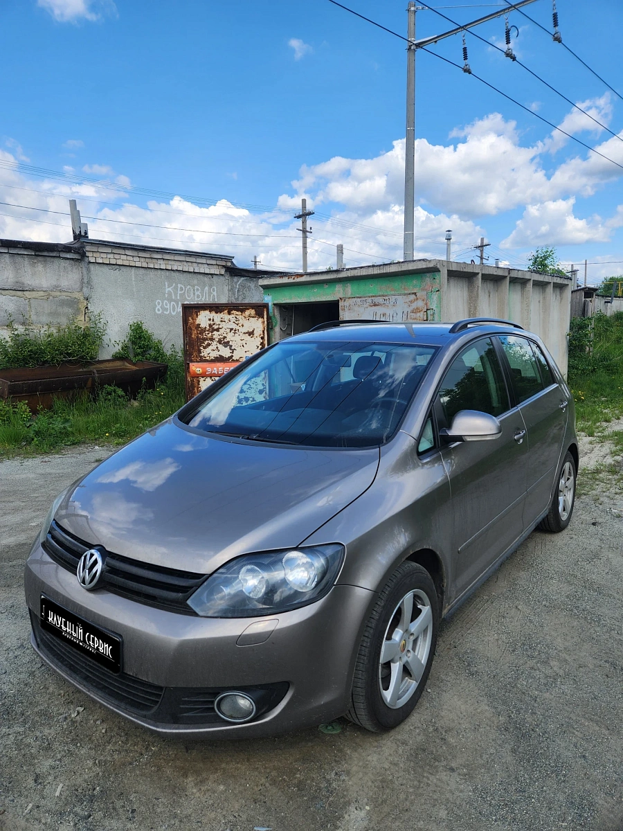 Volkswagen Golf Plus, 2012г., передний привод, механика